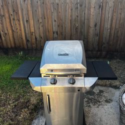 Char-Broil Performance Series TRU-Infrared 2-Burner Gas Grill