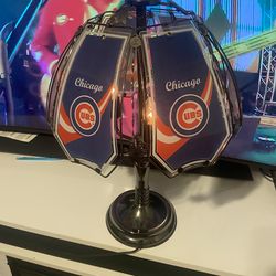 CHICAGO CUBS LAMP