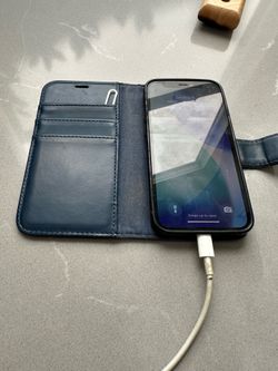 Apple iPhone 12 mini (64GB) case included