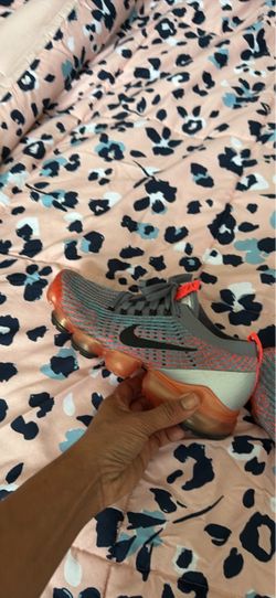 Nike Air VaporMax Flyknit Sneakers