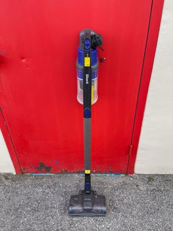 Shark vacuum