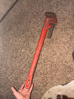Rigid 36” pipe wrench