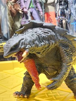 Gamera burnt hand 1999