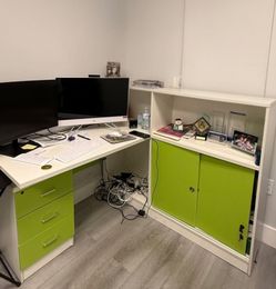Modern L shaped desks for sale must go!