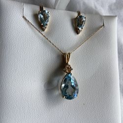 14K Gold, Diamond & Aquamarine Gemstone Necklace & Earrings Set