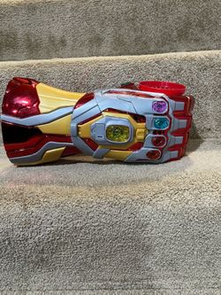 Disney Parks Avenger Campus Iron Man Infinity Gauntlet Drink Cup Holder Light Up