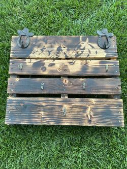Wood Hook Holder