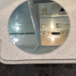 12"x12 round MIRROR
