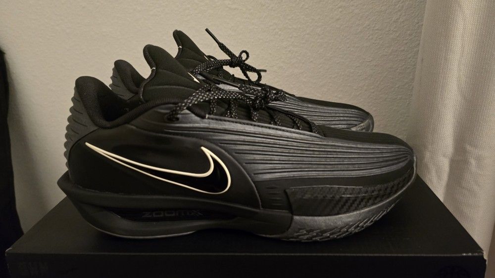 Nike Air Zoom GT Cut 3 Turbo LX Size 9.5