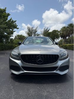 2016 Mercedes-Benz C-Class