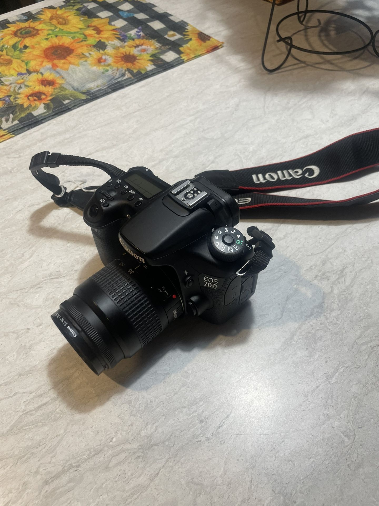 Canon EOS 70b