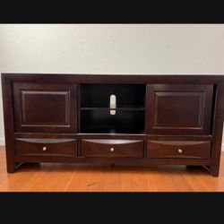 TV Stand NEGOTIABLE