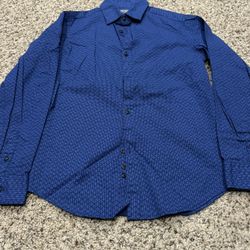 Boys Button Down Dress Shirt, Size M
