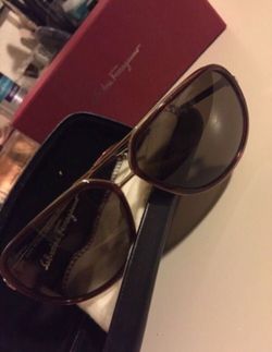 Sunglasses Salvatore Ferragamo