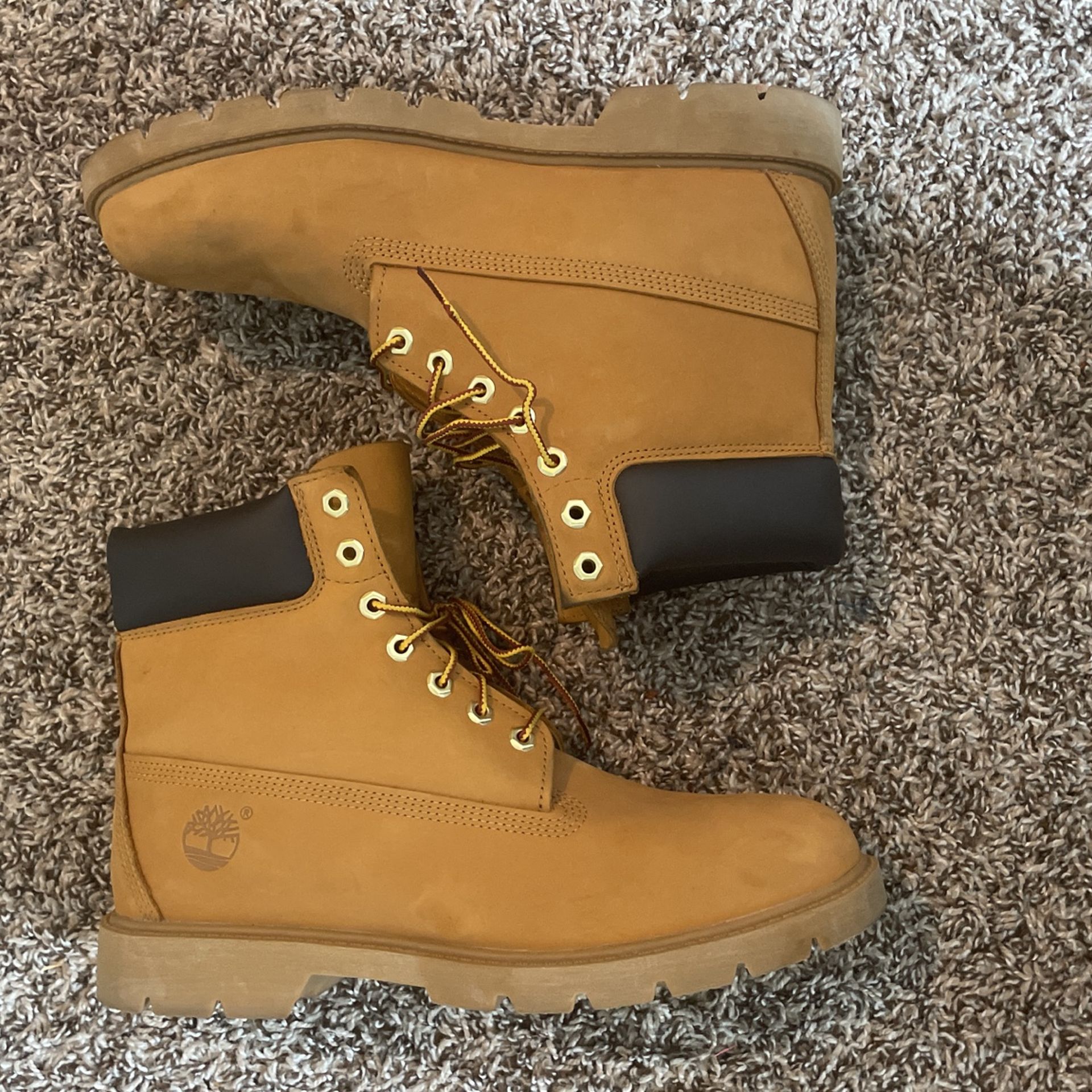 Timberlands 6 In Waterproof Boot Wheat Nubuck  Size 10.5