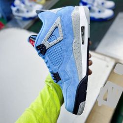 Jordan 4 University Blue 83