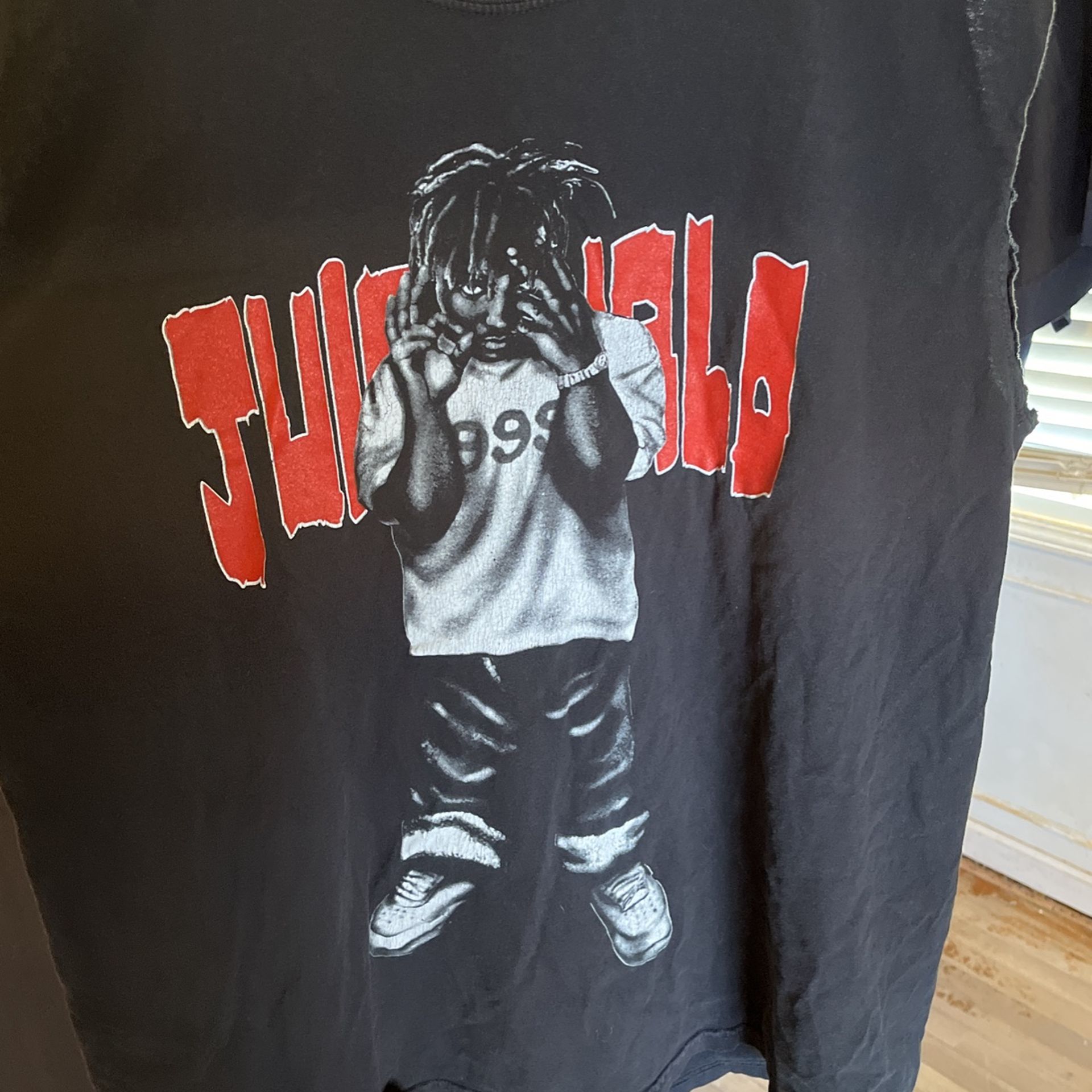 🔥🔥🔥RARE VLONE Man Of The Year JUICE sleeveless SIZE XL 