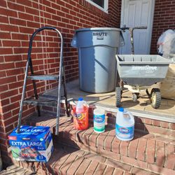 90gal Brute Heavy Duty Brand New & The Rest..all For Only $25