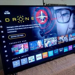 SMART  CAST  TV  VIZIO  58"  4K  LED  DOLBY   VISION  FULL  UHD  2160p ❇️(NEGOTIABLE ) ❇️FREE   DELIVERY❇️