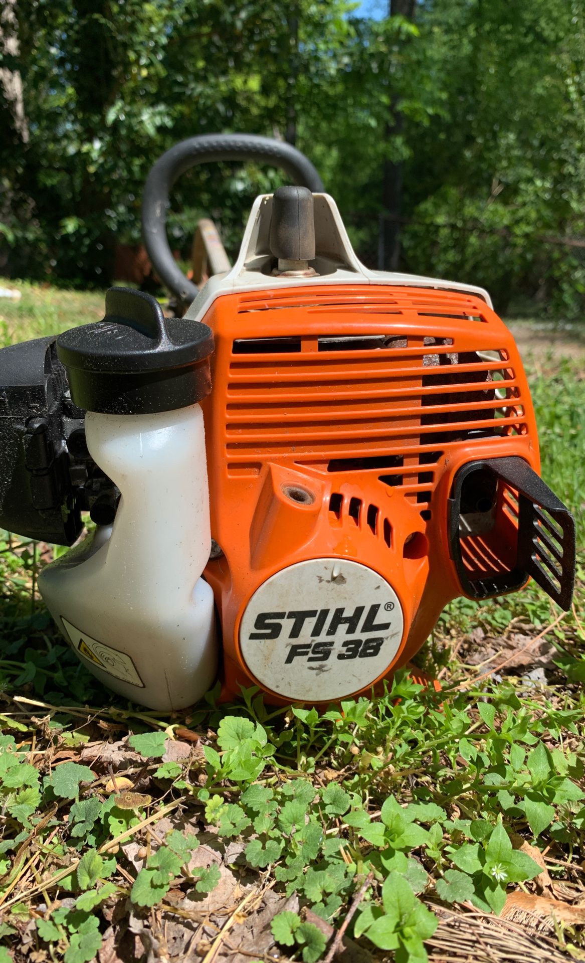 Stihl FS 38 weed eater (for parts, does not run)