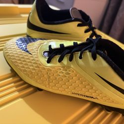 Nike Hypervenom Soccer Cleats 
