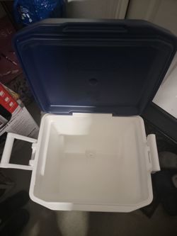 Igloo maxcold cooler 62qt