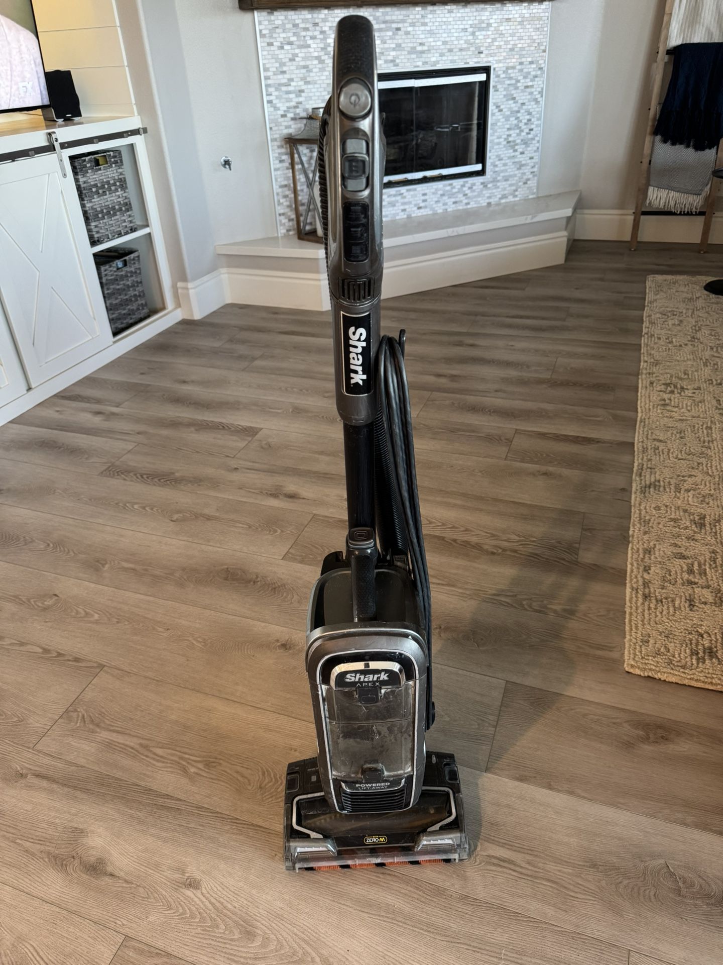 Shark Vacuum Cleaner
