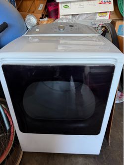 Kenmore Electric Dryer (Almost New)