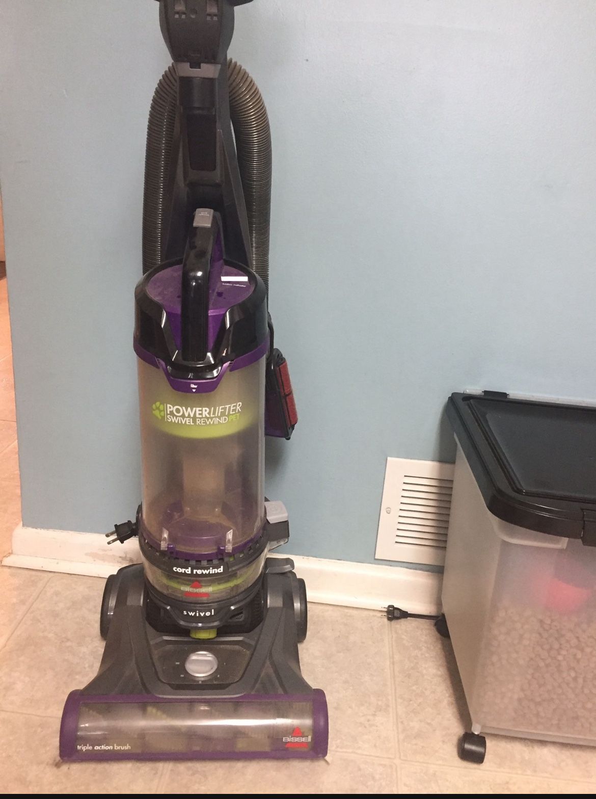 Bissell Vacuum For Sale