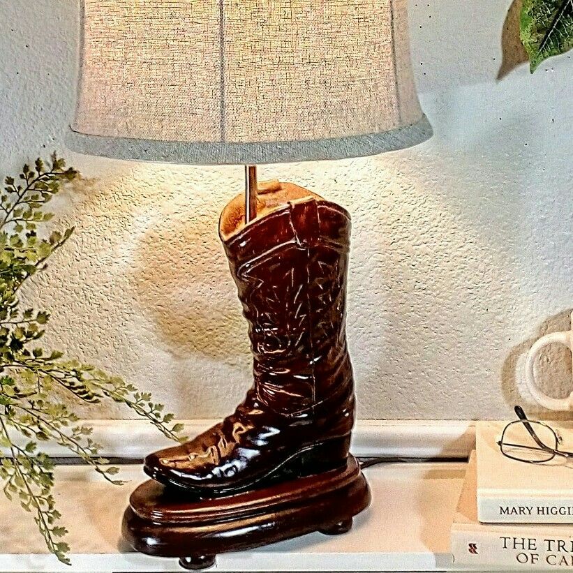 GREAT FATHER'S DAY GIFT! Cowboy Boot Table Lamp, Works Great 24"x10" - CASH ONLY, PICKUP ONLY