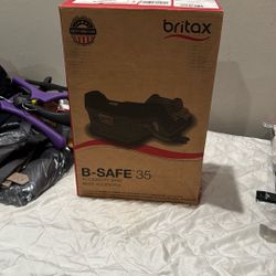 Britax B-Safe 35 
