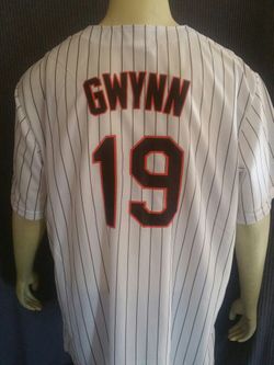 San Diego Padres #19 Tony Gwynn 1984 Brown Jersey Mlb for Sale in Chula  Vista, CA - OfferUp