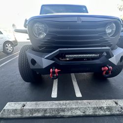 Jeep wrangler jl front bumper and grill