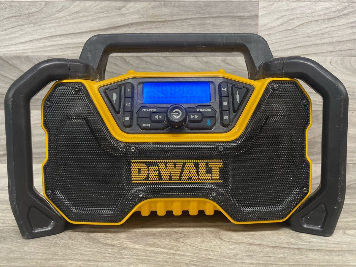 DEWALT JOBSITE BLUETOOTH RADIO