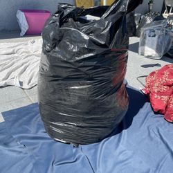 All Women Men Girls And Boys Clothing All Kind Lots Of Clothing Asking $65!! OBO 