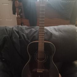 Alvarez Acoustic Guitar 