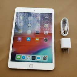 Apple iPad Mini 3 - Wifi - Like New 