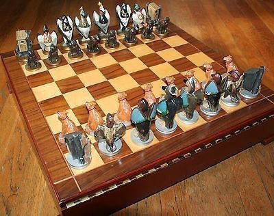 2004-2005 Collectible Ducks Unlimited Chess Set