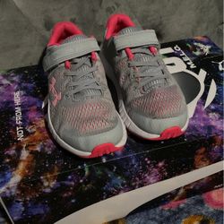 Under Armour Girls Shoes