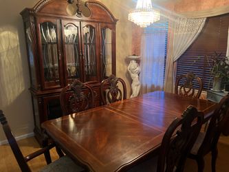 Dining set