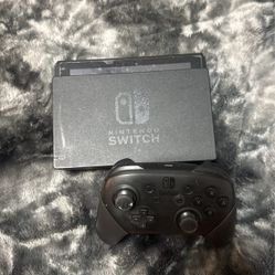 Nintendo Switch (with Wireless Elite Controller)