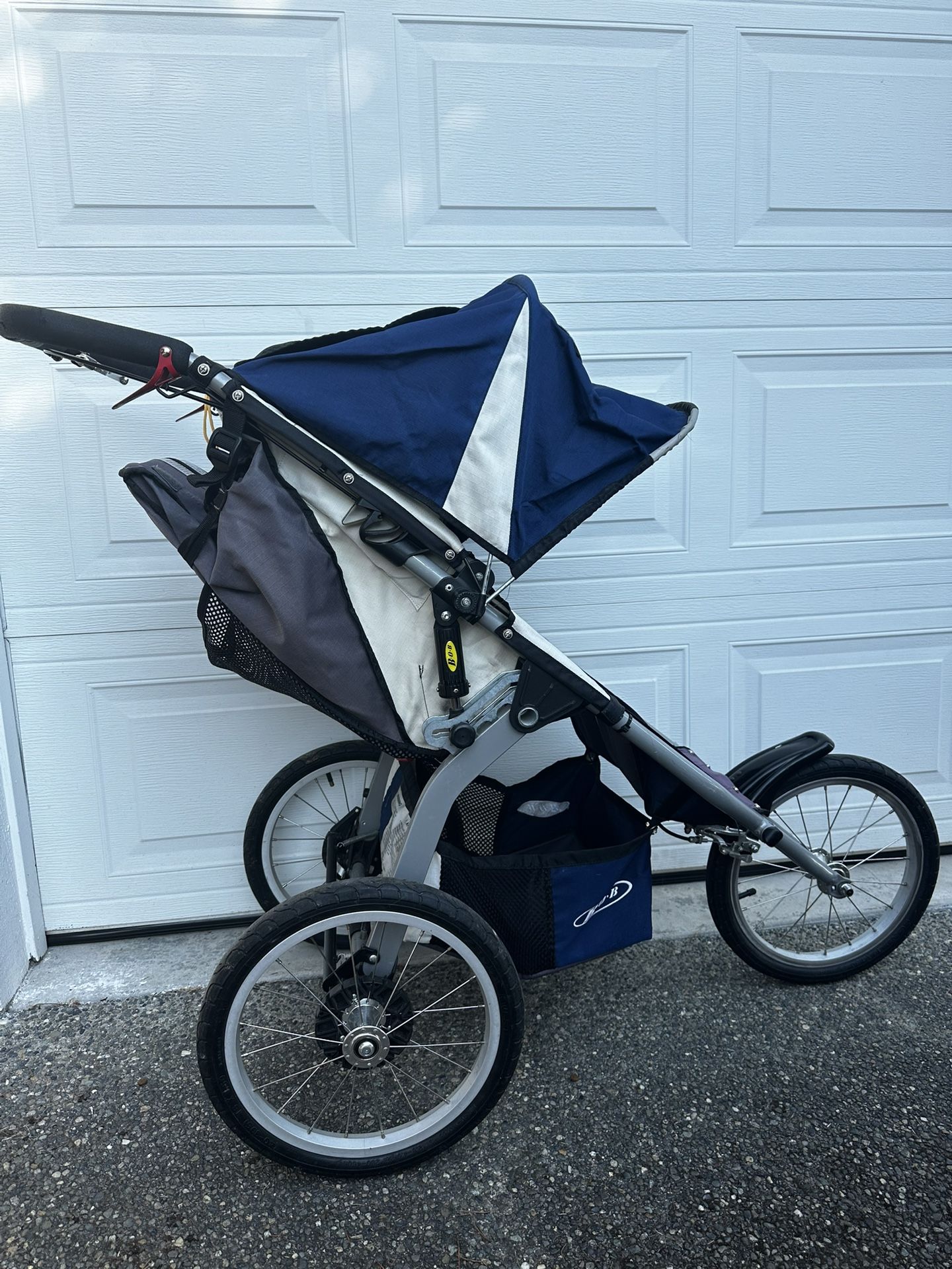 BOB Ironman Jogging Stroller