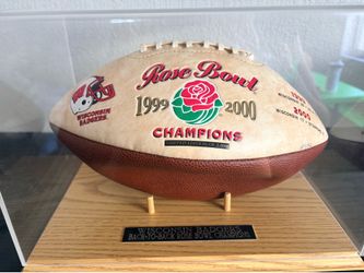 Badgers Wisconsin limited Edition Football