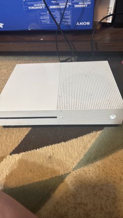 Xbox One S, Pearl White