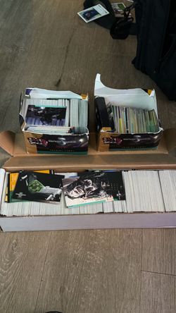 Babylon 5 Trading Cards Large Lot