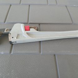 14" Pipe Wrench