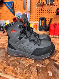 SIMMS Men’s Size 11 Felt-Sole Wading Boots – Excellent Condition