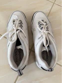 FootJoy Women’s Golf Shoes- Size 7