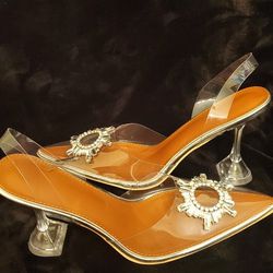 New $40 Elegant Clear Rhinestones  Women Heels Size 9.5