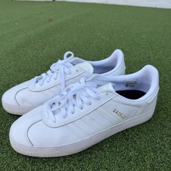 White Men’s Adidas gazelle Shoes Size 10 